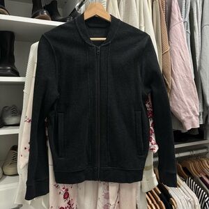Lululemon Black Zip-Up Jacket